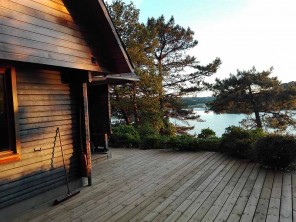 3 Bedroom Waterfront House in the Finistere, nr Rosnoen, Brittany, France